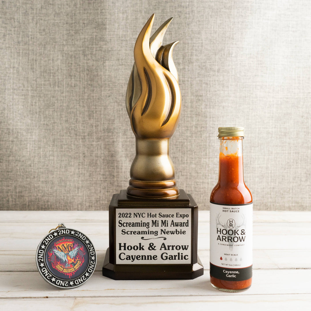 Hook & Arrow Cayenne, Garlic Hot Sauce